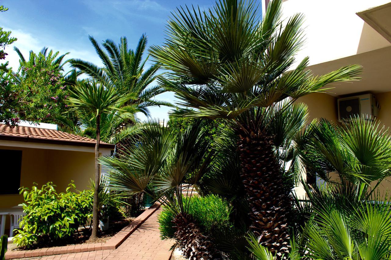 Villaggio Turistico Defensola Vieste Exteriér fotografie